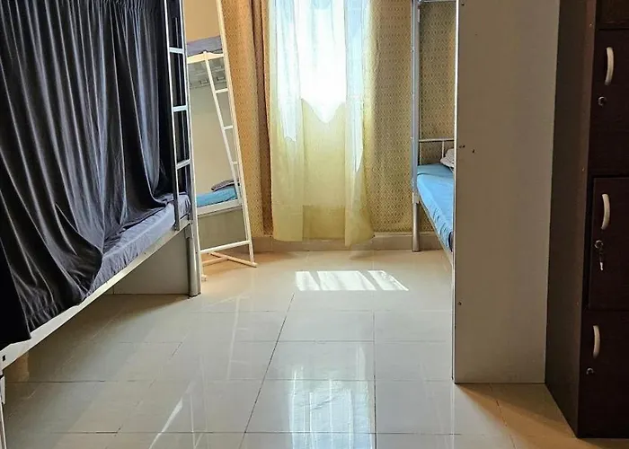 Paradiso Hostel