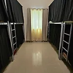Paradiso Hostel